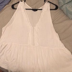 White with pretty detail crop top